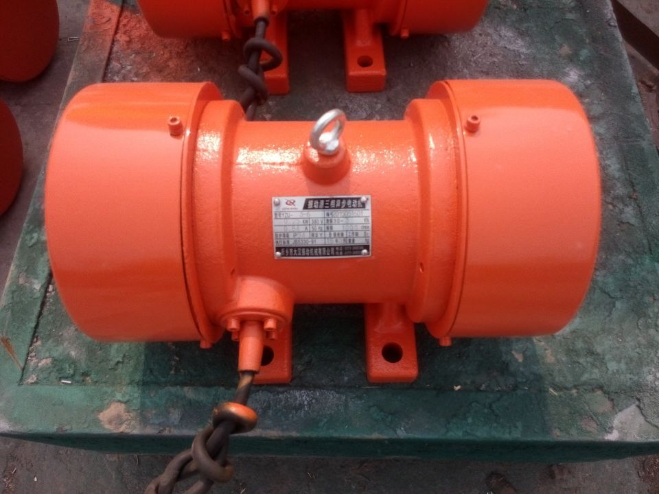 <b>YZU振动电机</b>